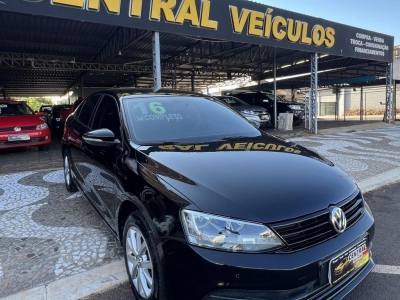 Jetta Trendline 1.4 TSI Ano 2016