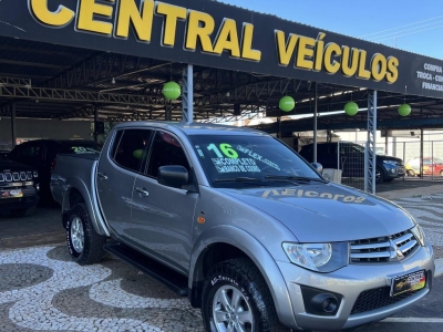 L200 Triton 2.4 Flex Ano 2016