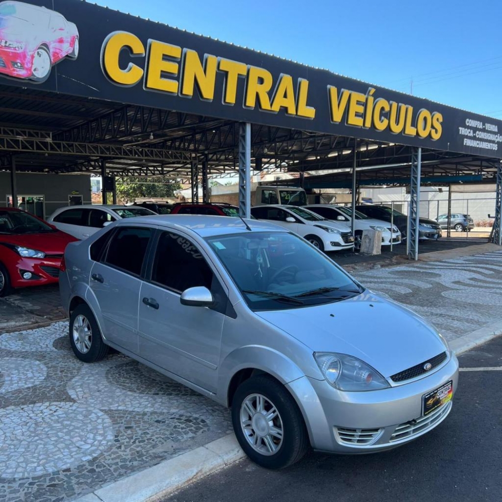 Fiesta 1.6 Ano 2005