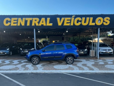 Duster Iconic 1.6 AT Ano 2022